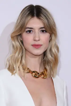 Фото Дейзі Едгар-Джонс (Daisy Edgar-Jones) #52879