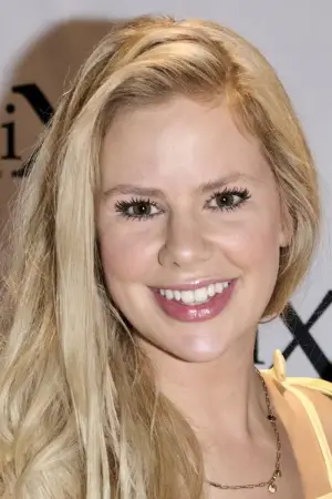 Фото  (Julie Zangenberg) #355540