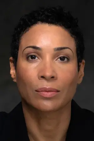 Фото  (Annabelle Mandeng) #334733