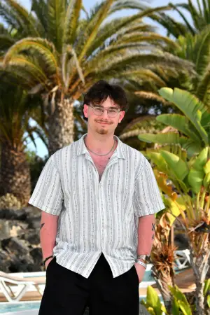 Фото Чарлі В