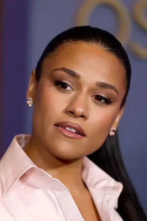 Фото Аріана Дебоус (Ariana DeBose) #326430