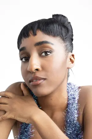 Фото Айо Едебірі (Ayo Edebiri) #4955