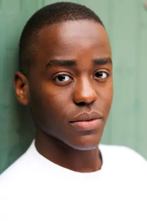 Фото Шуті Ґатва (Ncuti Gatwa) #297443