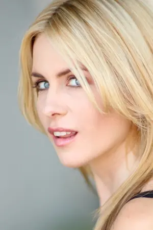 Фото Джульєтта Рівз Лондон #9883