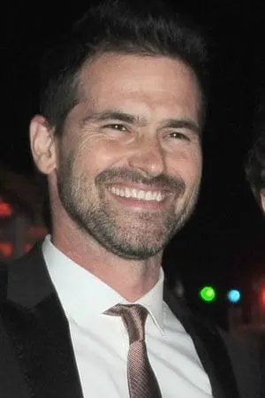 Фото Берк Шарплес #71814