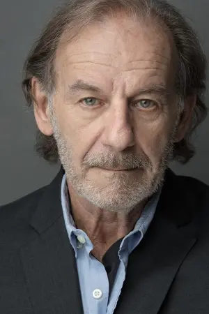 Фото Леонард Келлі-Янг #16614