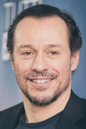 Фото Стефано Аккорсі (Stefano Accorsi) #136808