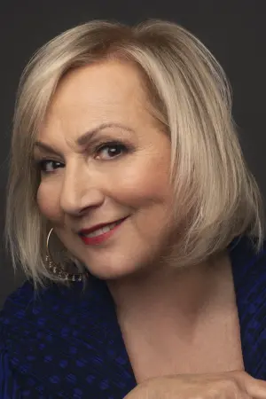 Фото Мімі Ледер #10650