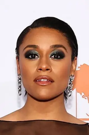 Фото Аріана Дебоус (Ariana DeBose) #326437