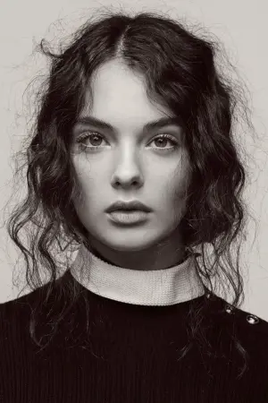 Фото Дева Кассель #287234