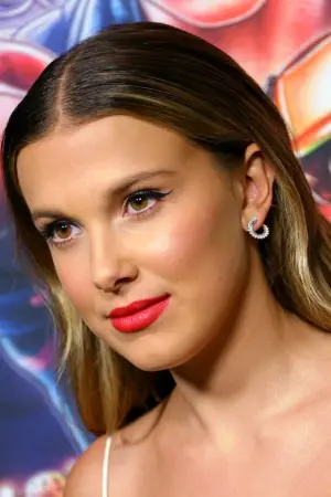 Фото Міллі Боббі Браун (Millie Bobby Brown) #68117