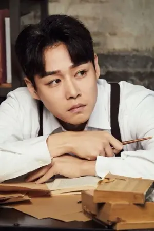 Фото  (Lee Hwi-jong) #367729