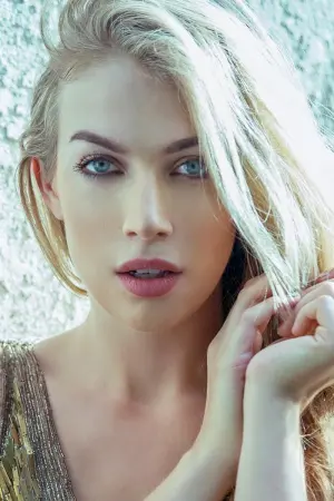 Фото Лаура Джейкобс #15407