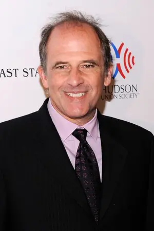 Фото Майкл Хоффман #75029