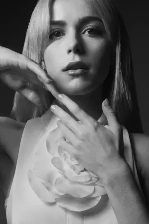 Фото Кірнан Шипка (Kiernan Shipka) #75228