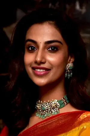 Фото Менакші Чаудхарі (Meenakshi Chaudhary) #133767