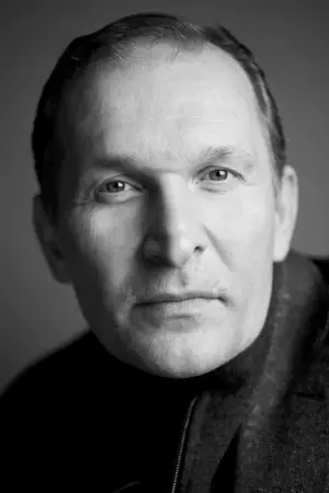 Фото  (Fyodor Dobronravov) #183620