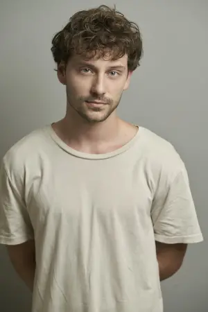 Фото  (Victor Rebull) #299086