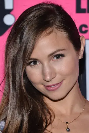 Фото Домінік Провост-Чалклі (Dominique Provost-Chalkley) #15463