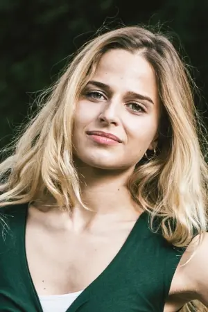 Фото  (Stephanie Nur) #195940