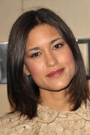 Фото Джулія Джонс (Julia Jones) #18978