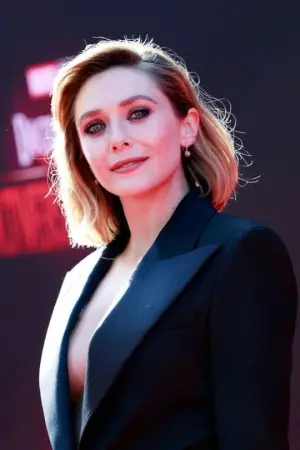 Фото Елізабет Олсен (Elizabeth Olsen) #66753