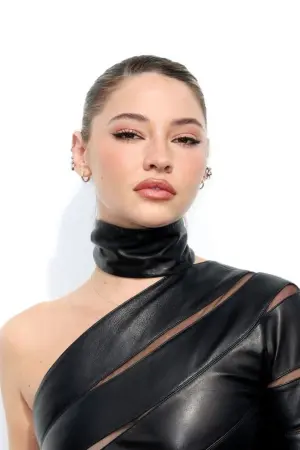 Фото Мадлен Клайн (Madelyn Cline) #12968