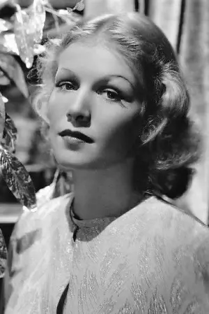 Фото  (Julie Haydon) #392293