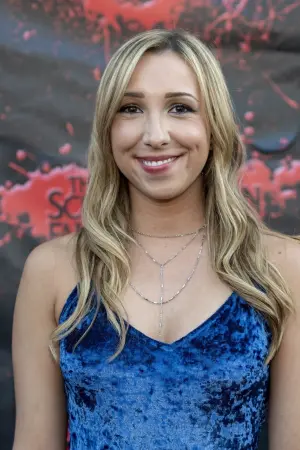 Фото Ешлі Еднер #16434