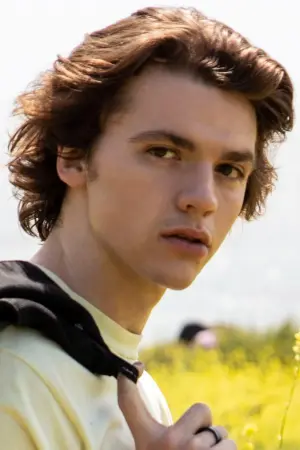 Фото Джоел Кортні (Joel Courtney) #36261