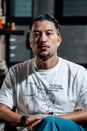 Фото Юлій Браян Сісвойо #88777