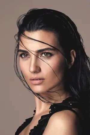 Фото  (Tuba Büyüküstün) #341096