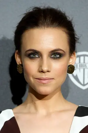 Фото Аура Гаррідо (Aura Garrido) #16472