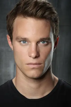 Фото Джош Плассє (Josh Plasse) #331003