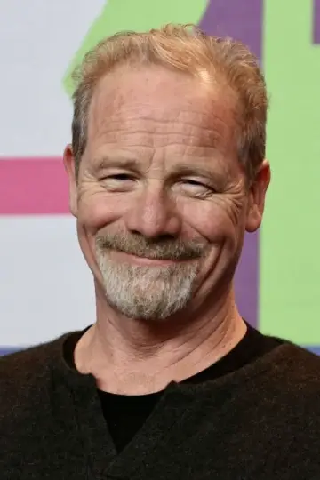 Фото Пітер Маллан (Peter Mullan) #15747