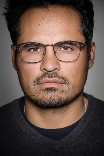 Фото Майкл Пенья (Michael Peña) #20549