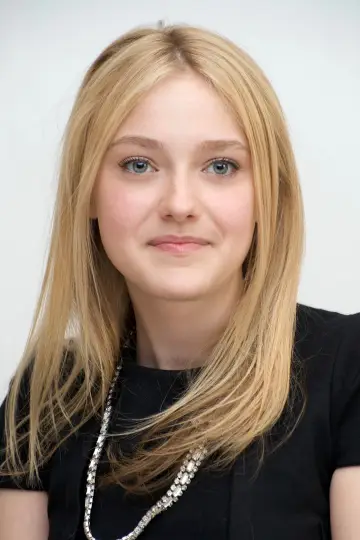 Фото Дакота Фаннінг (Dakota Fanning) #3924