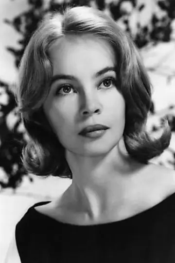 Фото Леслі Керон (Leslie Caron) #109928