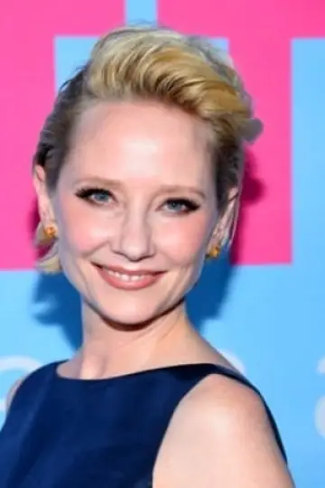 Фото Енн Хечі (Anne Heche) #31307