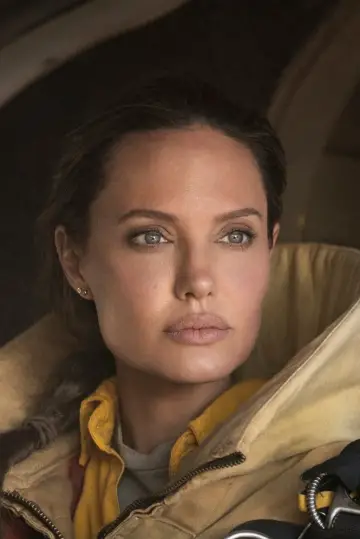 Фото Анджеліна Джолі (Angelina Jolie) #28849