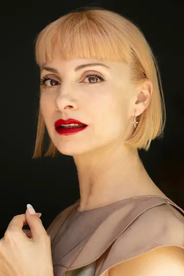 Фото Найва Німрі (Najwa Nimri) #28031