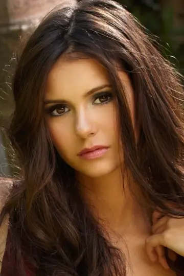 Фото Ніна Добрев (Nina Dobrev) #23212