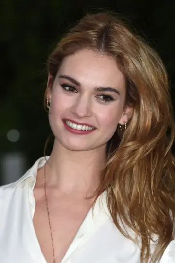 Фото Лілі Джеймс (Lily James) #32743