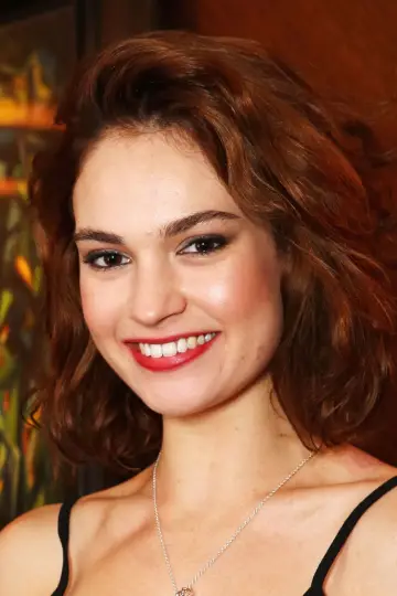 Фото Лілі Джеймс (Lily James) #32748