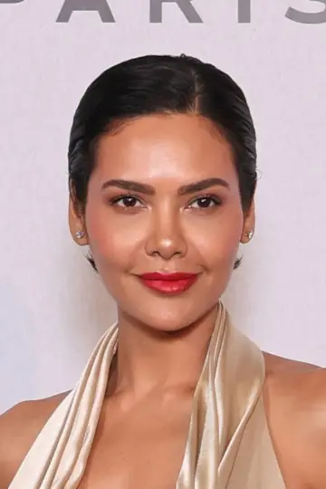 Фото Еша Гупта (Esha Gupta) #401710