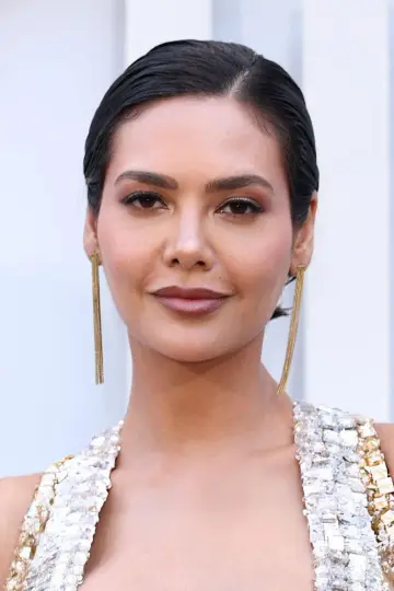 Фото Еша Гупта (Esha Gupta) #401711