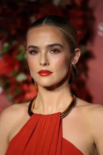 Фото Зої Дойч (Zoey Deutch) #57927