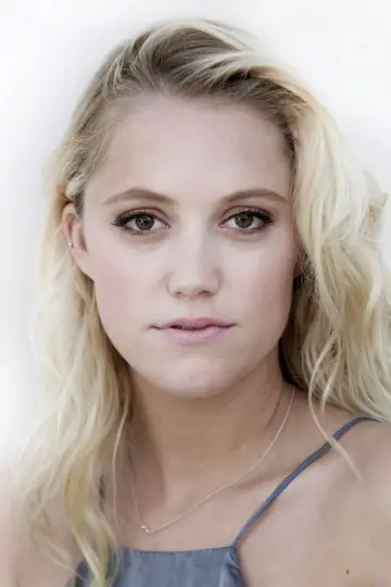 Фото Майка Монро (Maika Monroe) #34493
