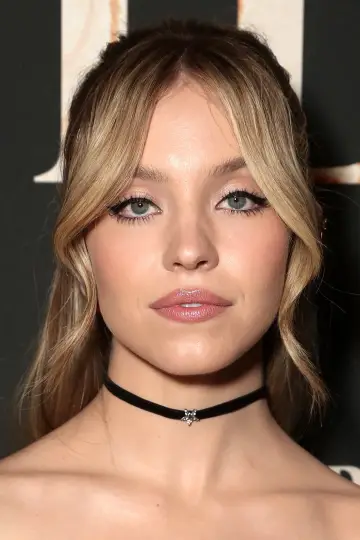 Фото Сідні Свіні (Sydney Sweeney) #32131