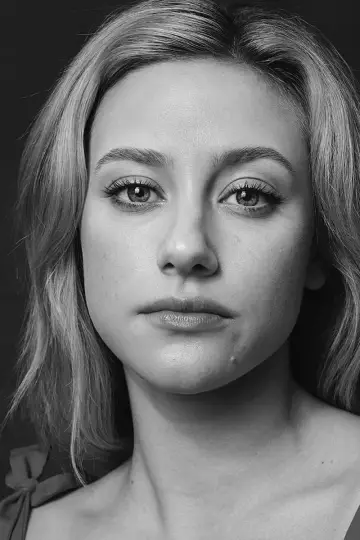 Фото Лілі Рейнхарт (Lili Reinhart) #56470